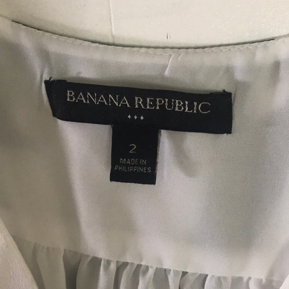 Like new condition dress - Picture 4 of 6